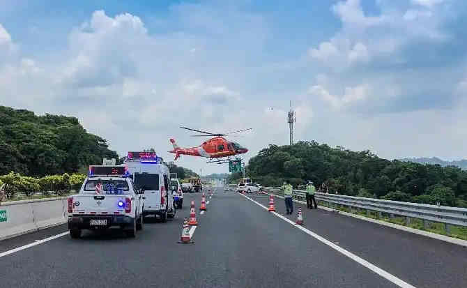 南和区高速公路汽车救援案例
